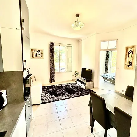 Apartment Menton: Superbe